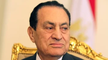 علاء مبارك يعلق على فيديو وزيرة سابقة حول معاملة والده غير اللائقة